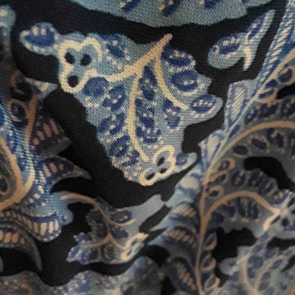 Dress - Picture 4 of 4